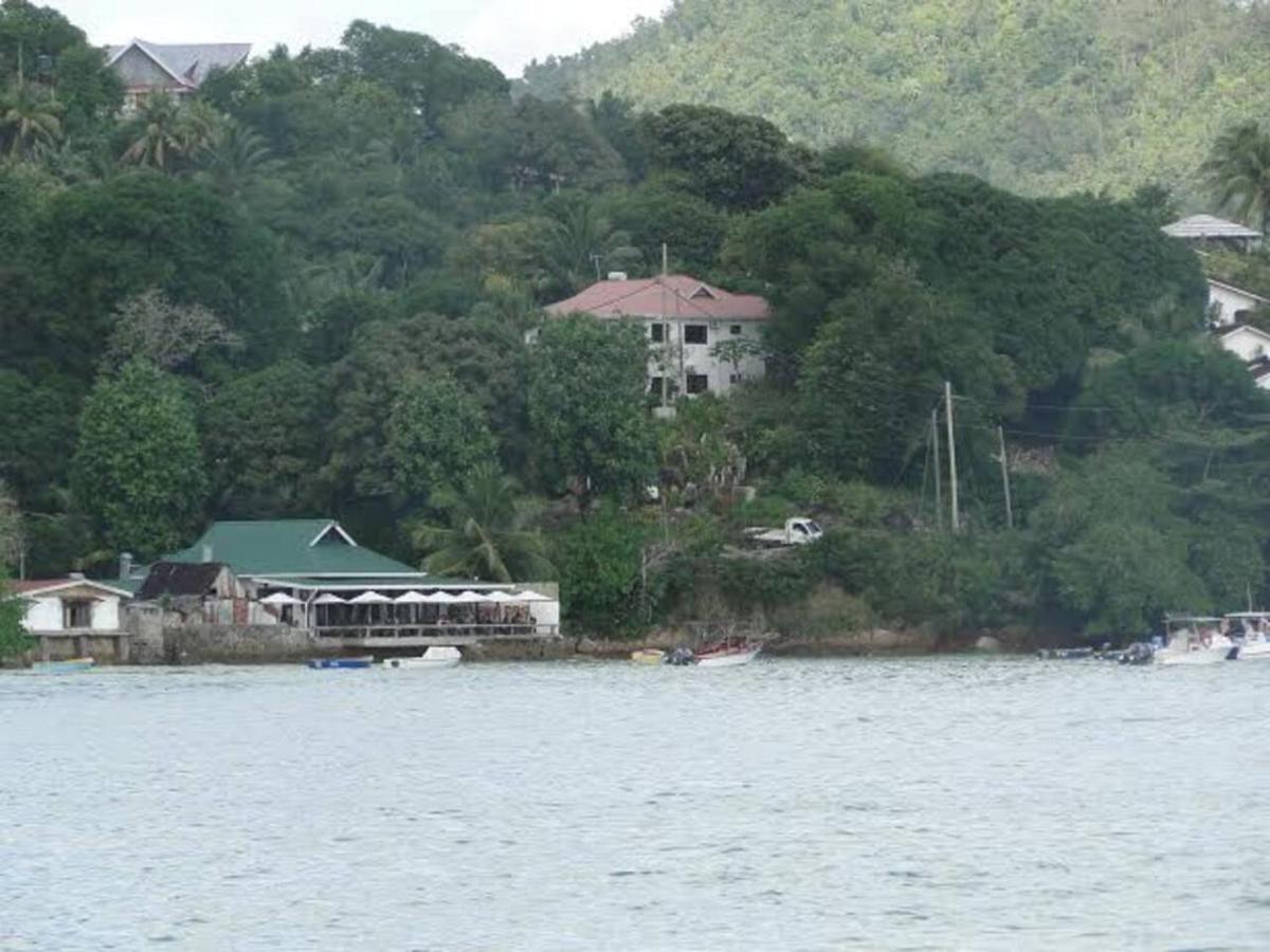 Gigi'S Self Catering Apartment Port Glaud ภายนอก รูปภาพ