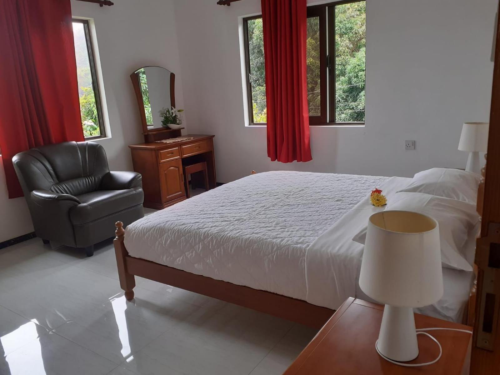 Gigi'S Self Catering Apartment Port Glaud ภายนอก รูปภาพ
